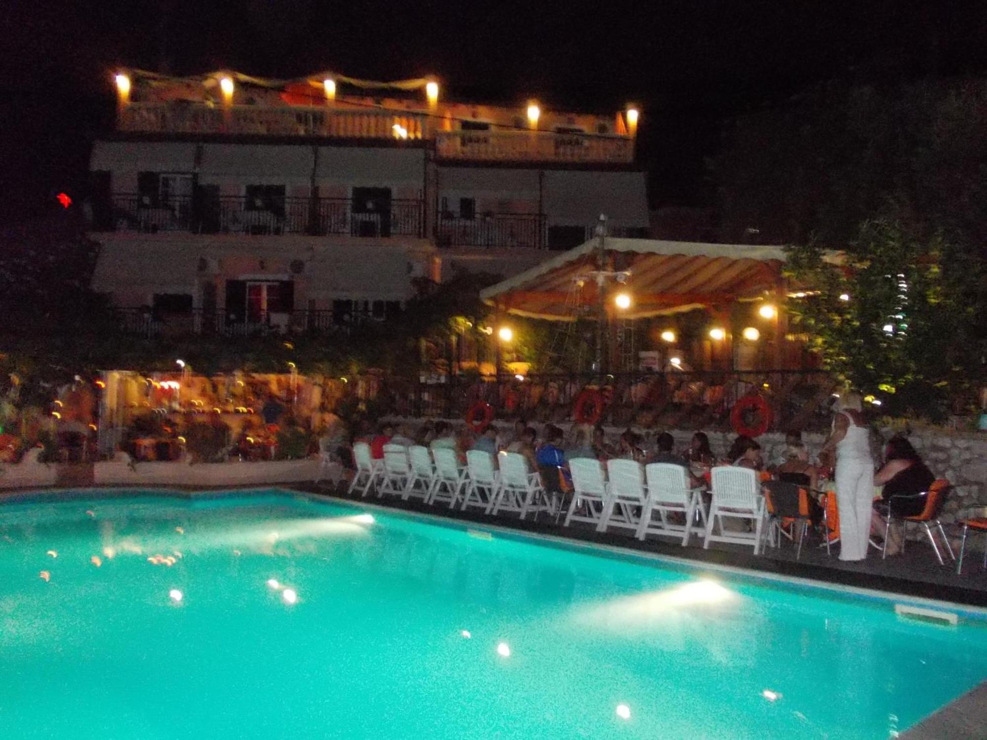 Argo Pool & Bar Aparthotel Benitses  Exterior photo